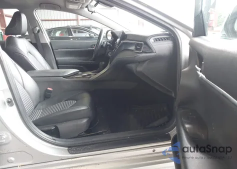 2021 Toyota Camry Se Nightshade Edition Awd z USA, uszkodzony, nr VIN 4T1G11BKXMU023067